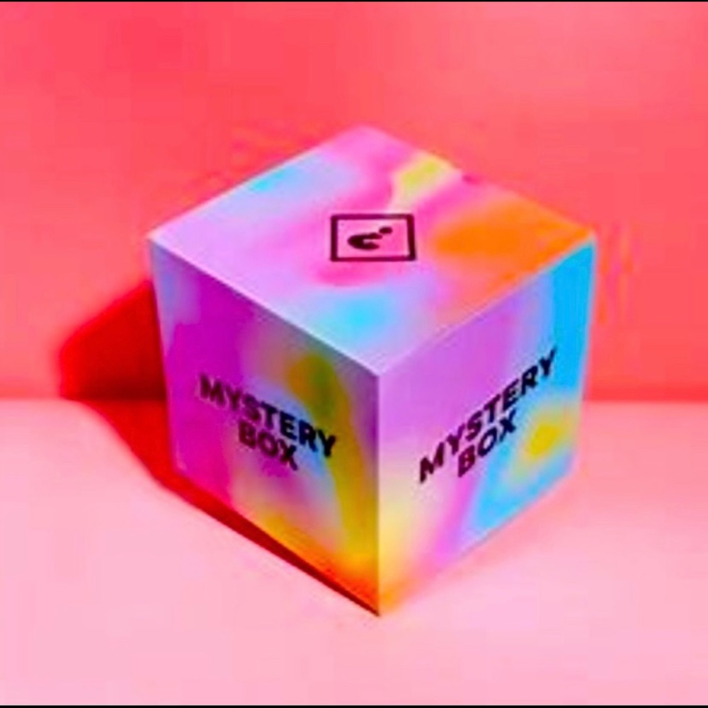 💰 Amazing deal! Mystery Box!